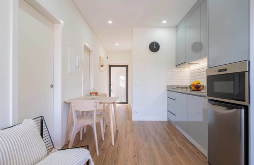 Maia Apartment | 3 Apartments with Swimming Pool by HostWise