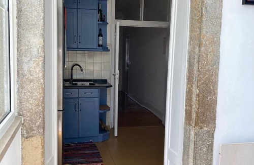 Sao Bento Apartment | 3 bedroom apartment with courtyard in Praça das Flores