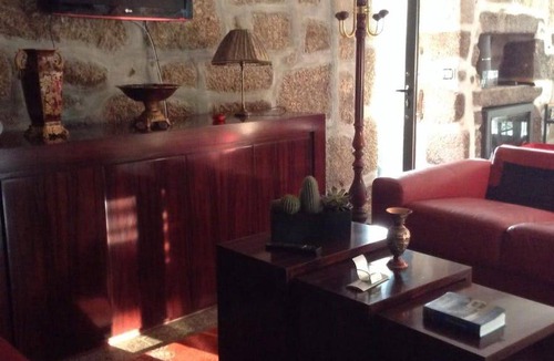Penafiel House | 300 m² House ∙ 4 bedrooms ∙ 4 guests