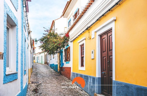 Albufeira Old Town Ski Chalet | #306 Rua do Saco 11 by Home Holidays