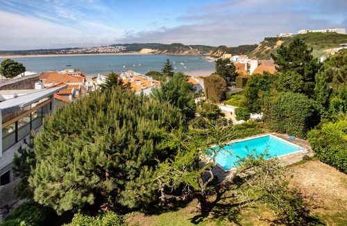 Sao Martinho do Porto House | 350 m² House ∙ 5 bedrooms ∙ 12 guests