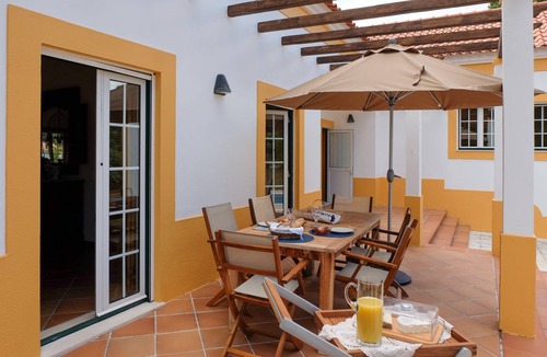 Santa Maria do Castelo Villa | 350 m² Villa ∙ 4 bedrooms ∙ 8 guests