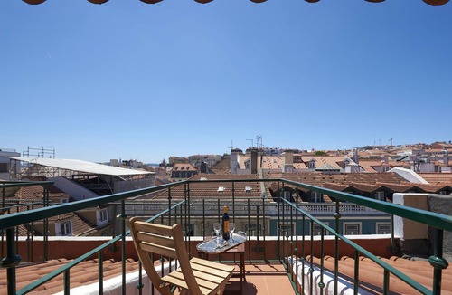 Santa Maria Maior House | 360º Rooftop Lisbon and River View