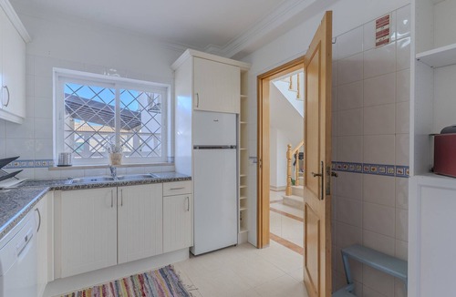 Areias de Sao Joao Ski Chalet | #375 Spacious Townhouse with Pool, BBQ, and Parking