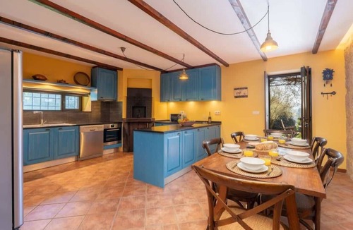 Ponte de Lima Villa | 4 Sao Juliao Retreat I Pool, Jacuzzi and Garden Escape Villa