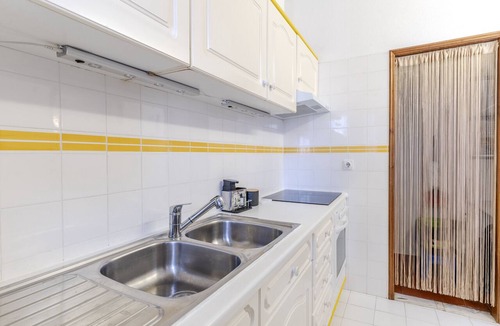 Montechoro Apartment | #401 Cozy & Central 1-Bedroom Apartment in Albufeira
