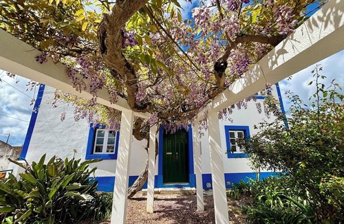Carvalhal House | 5 Bed Country Villa with Large Heated Pool near Óbidos