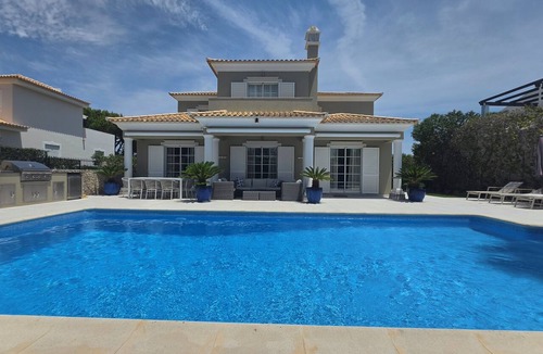 Quinta do Lago Villa | 6 bedroom Villa with pool in Varandas do Lago
