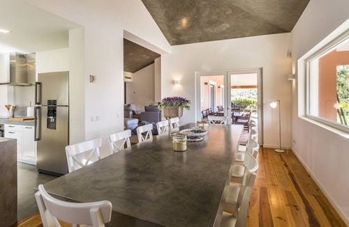 Grandola Villa | 600 m² Villa ∙ 7 bedrooms ∙ 14 guests