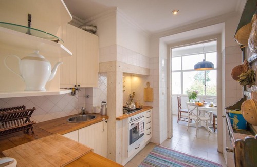Santa Isabel Apartment | 611 flh campo de ourique charming place