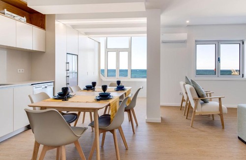 Povoa De Varzim Apartment | 7 Mares