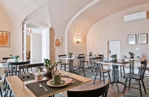 Avis House | 740 m² Farmhouse ∙ 7 bedrooms ∙ 30 guests