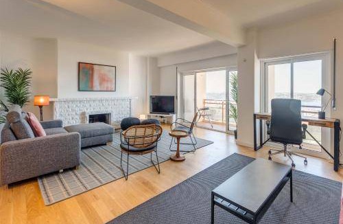 Caselas Apartment | 90 m² Apartment ∙ 2 bedrooms ∙ 4 guests