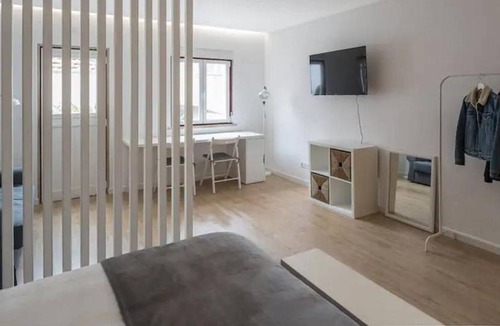 Sintra Apartment | 90 m² Apartment ∙ 2 guests