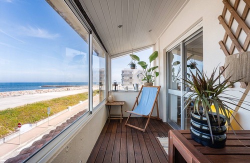 Mozelos Apartment | A Coastal Hideaway