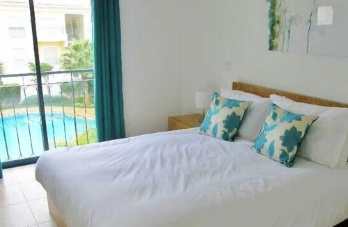 Porto de Mos Apartment | A Large 2 Bedroom 2 Bathroom Apartment Moments From The Beach