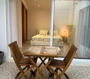 Agua de Pau House | A Mercearia