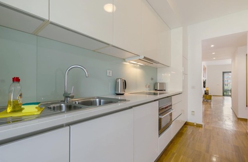 Telheiro Apartment | A quality apartment in a superb location.