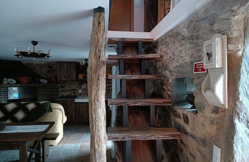 Arouca House | A Refuge in the Mountains
