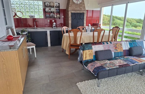 Horta House | A retreat on the island of Faial with a breathtaking view of Pico and São Jorge.