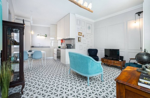 Leiria House | ♥ A unique and elegant historic home ♥ Ideal location ♥ Close to the gardens and the river