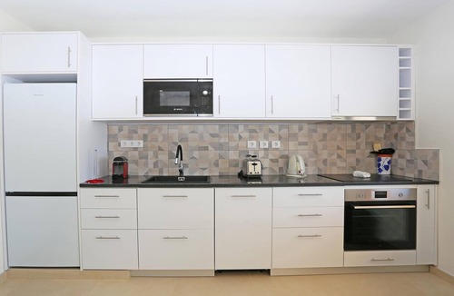 Porto de Mos Apartment | A08- Magnolia Sea View Apartment