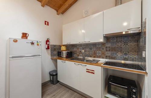 Espiche Apartment | A28 - Castela Street Townhouse in Espiche