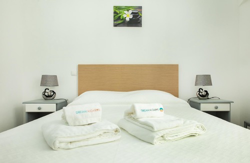 Lagos City Center Hotel | A45 - Oliveira Historic Apartment