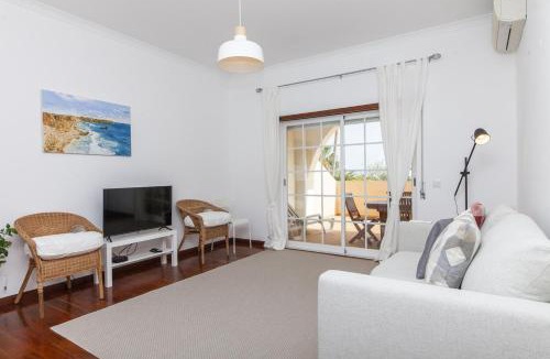 Telheiro Apartment | A49 - Anastasia Apartment in Lagos