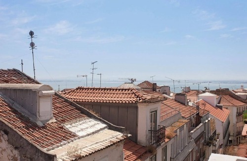 Encarnacao Apartment | Above everything Bairro Alto