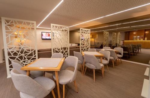 Geres Hotel | Adelaide Hotel