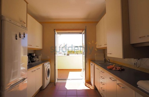 Praia del Rei Apartment | Afonso V 15 - 2-bedroom apartment with shared pool