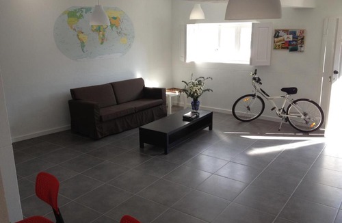 Maia Hostel | AirPorto Hostel