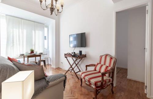 Santo Condestavel Apartment | Akicity Ourique Light