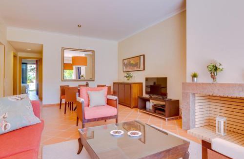 Quarteira Apartment | AL - Apartamento Vila Sol F5 P