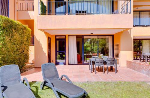 Quarteira Apartment | AL - Apartamento Vila Sol F5 P