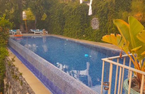 Ribeira Brava Bed & Breakfast | Al Dazk