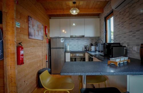 Monte House | AL Pico Cabins