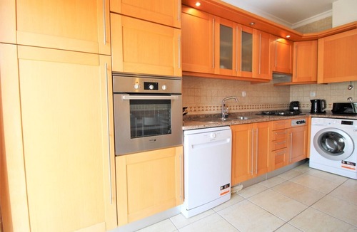 Telheiro Apartment | Albasul 2 Bedroom Penthouse Apartment - bl.2-2E