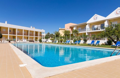 Vale de Parra Apartment | ALBUFEIRA SUNNY APARTMENT 2 WITH POOL by HOMING