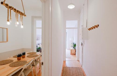 Santo Amaro Apartment | Alcântara Dreams LX Factory