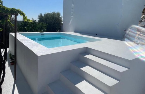 Alegrete House | Alegrete Castle House by NaturAlegre