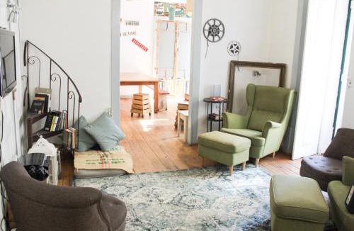Encarnacao Hostel | Alface Hall Hostel & Bar