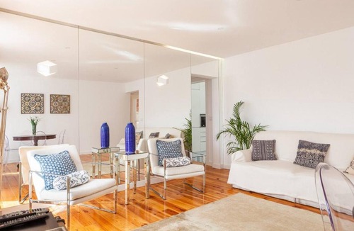 Santo Estevao Apartment | Alfama Delight Panoramic River and Historic City Views 3 Bedrooms and 2 Bathrooms AC 18th Century Building