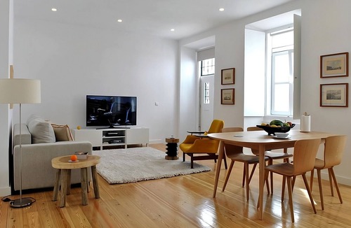 Se Apartment | Alfama Prime II by Homing