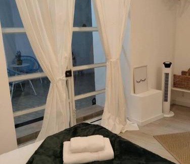 Santo Estevao Apartment | Alfama's Hidden Terrace Gem