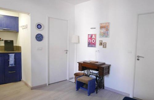 Santo Estevao Apartment | Alfama's Hidden Terrace Gem