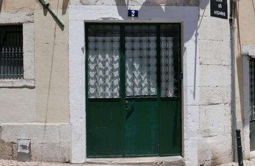 Santo Estevao Apartment | Alfama's Hidden Terrace Gem