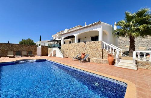 Sao Bras de Alportel Villa | Algarve Premium Villa With Pool by Homing