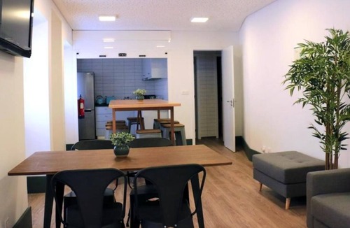 Angra do Heroismo Hostel | Aliança Café & Hostel